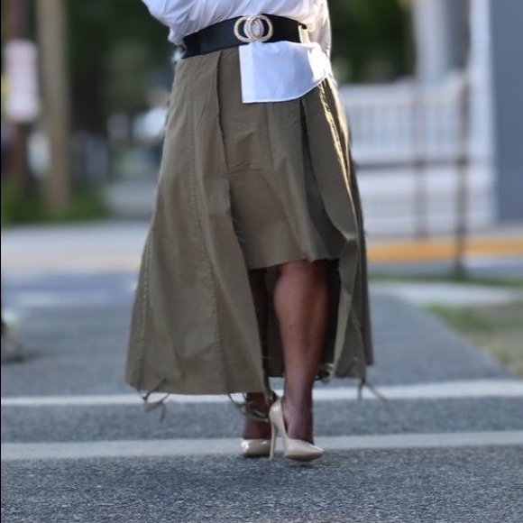 Skirt - Picture 6 of 7